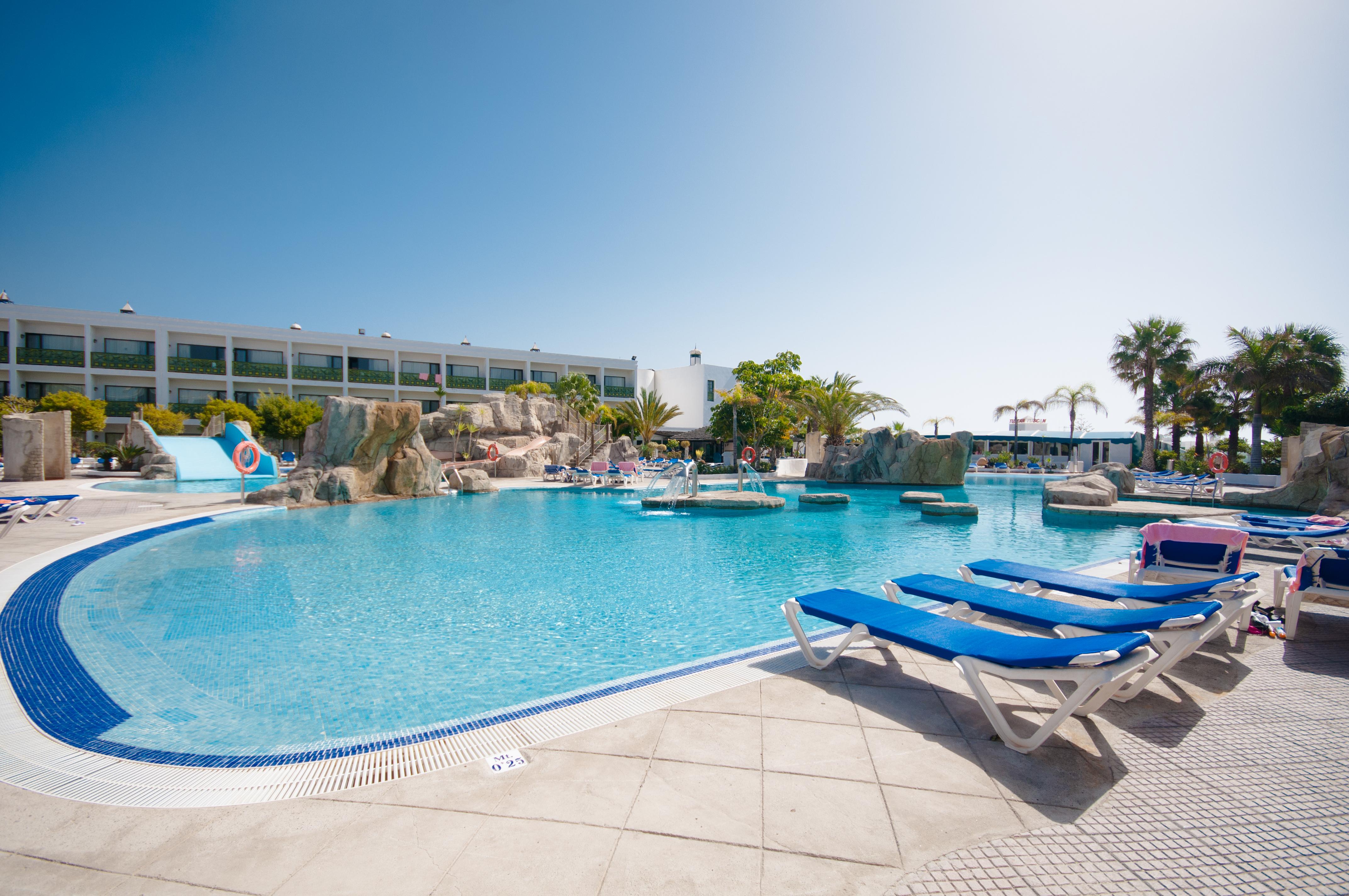 Hotel Blue Sea Costa Bastian 4*