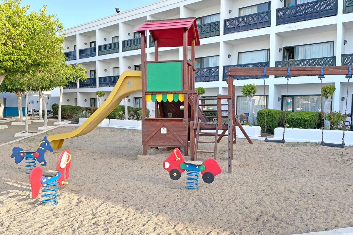 Blue Sea Costa Bastian 4* Costa Teguise